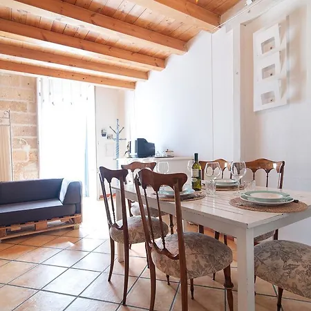 Ferienwohnung Casa Nei Fiori Di Lecce Exterior foto